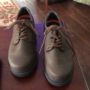 Hush Puppies Brown Leather Oxfords 5M NWOB